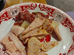 -馋虫重庆火锅(玉林南街店)