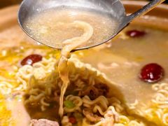 -沙胆彪炭炉牛杂煲(上海日月光广场店)