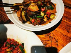 -主子吉湘·湘西土菜(平城街店)