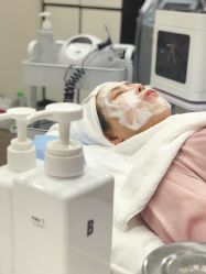 -More摩尔医美の注射线雕光电中心
