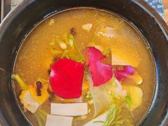 -桥香园过桥米线(国贸店)