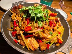 干锅蒜香小排骨-嘉禾·悦享餐厅(八方汇店)