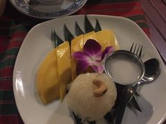 -卷心菜和避孕套餐厅(Pattaya)