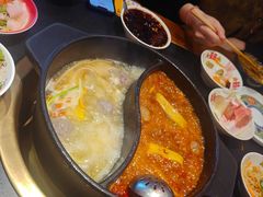 -沸炉重庆老火锅(军事博物馆店)