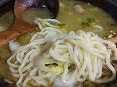 -周鱼小馆石锅酸菜鱼(活力汇店)