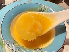 -雍容荟帝王蟹活龙虾展台自助(IFS黑金店)
