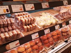 -巴黎贝甜(泗泾店)