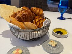 -AZUR聚(香格里拉饭店)