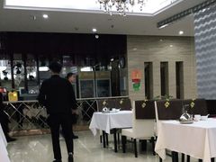 大堂-红菜坊·烤鸭·川鲁宴(石园店)