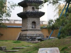 -龙华寺
