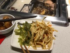 -海底捞火锅鲜切牛肉主题店(长寿路店)