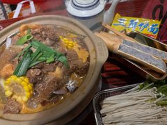 -沙胆彪炭炉牛杂煲(上海日月光广场店)