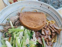 -梅溪·小伙子干挑面(安吉总店)