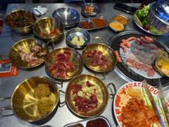 -哈哈碳都·牛肋条无限自助烤肉(台江万达店)