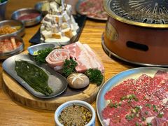 -韩景台烤肉(八大处店)