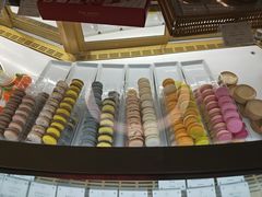 -PAUL LAFAYET 法式甜品(港汇广场店)
