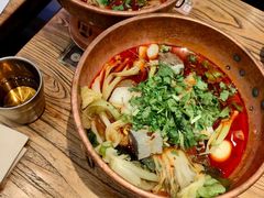 -成都你六姐·牛肉冒菜(上海环宇荟店)