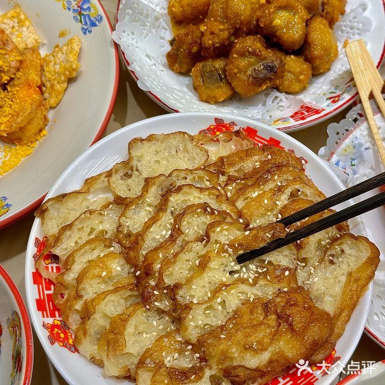 在武汉！长沙土著都爱的下饭湘菜馆子