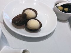 -万龙洲海鲜(大兴绿地缤纷城店)