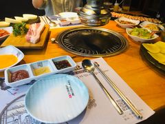 -唯成•韩国炭火烤肉 유성고기