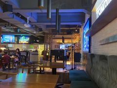 景观位-JINNS锦时 steak&pizza(浸信会礼拜堂旧址店)