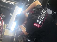 -鲨鱼皮汽车凹陷玻璃修复(静安店)