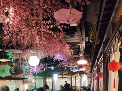 -韵秋荷(宝山龙湖天街店)