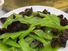 清笋炒木耳-华光驿站私房菜·黑金冠