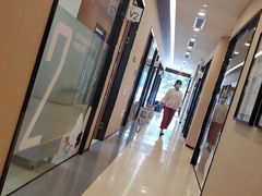 -瑞泰口腔(龙湖门诊)