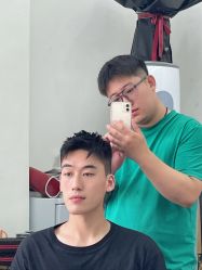 -星座接发烫染美发超市