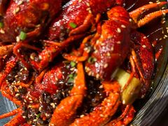 -肥肥虾庄·金牌油焖大虾(杨园滨江时代walk店)