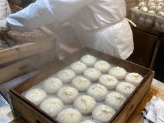 -阿文汤包蟹黄汤包(豫园商城店)