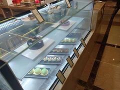 自助取餐区-大中华希尔顿酒店-念自助餐·嗨啤·小龙虾