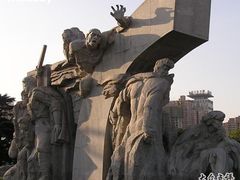 -上海市龙华烈士陵园