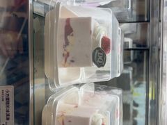 -DQ·蛋糕·冰淇淋(科华王府井店)
