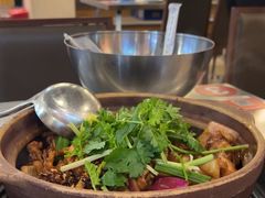 -胡须佬鸡煲四季火锅店(石厦西村直营店)