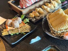 -湊湊火锅·茶憩(新中关购物中心店)