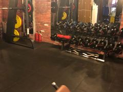 -GYMPLUS私教健身会馆(大悦城店)