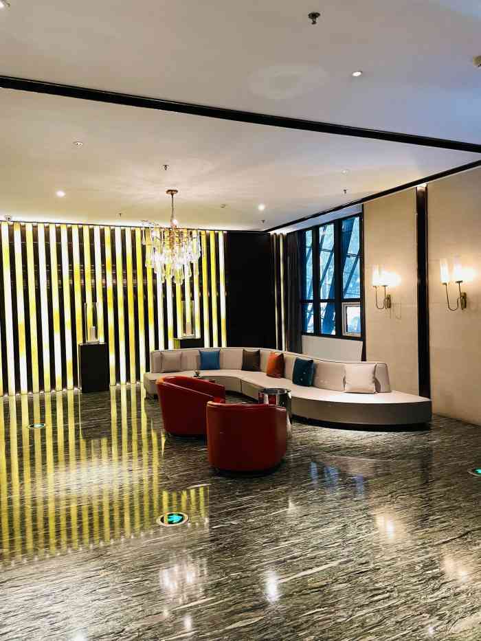 绿波廊永乐汇商务洗浴会馆-"环境很好,自助餐也挺好,服务员态度好,搓.