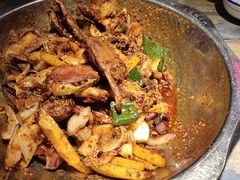 -嘎嘎鸭下巴·爆辣干锅(明教寺店)