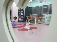 -Isee灰姑娘国际儿童艺术中心(证大·大拇指广场店)