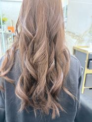 -苏奇发型·烫发染发