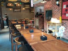 大堂-炉小二铜锅牛蛙•川湘菜(三里屯店)