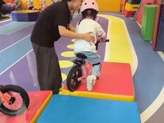 -小小特工运动馆(宝山三邻桥中心)
