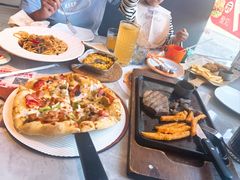 -必胜客(世纪港湾店)