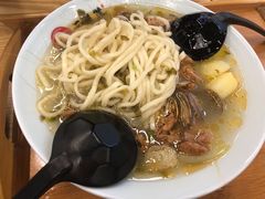 -面道赞宁海海鲜面(迎凤街店)