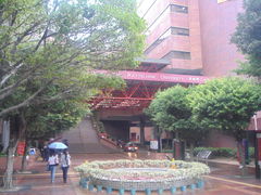 -香港理工大学