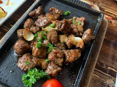铁板一口牛肉-小川洋风料理(汉街店)