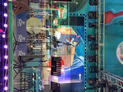 -Famous肥猫墨西哥音乐餐吧(五棵松华熙LIVE店)