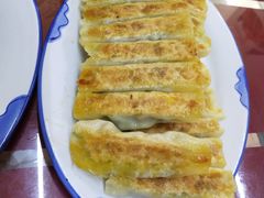 -锅贴王海鲜小馆